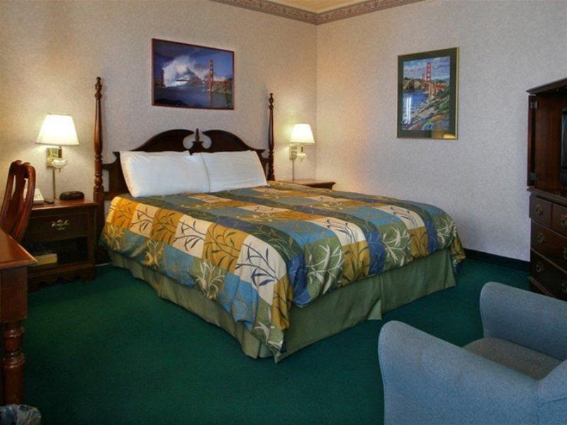 Francisco Bay Inn Сан-Франциско Экстерьер фото